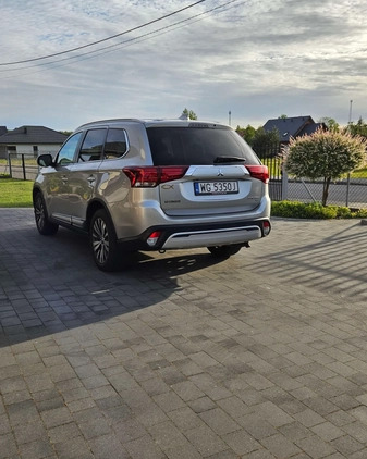 Mitsubishi Outlander cena 89900 przebieg: 48500, rok produkcji 2019 z Korsze małe 277